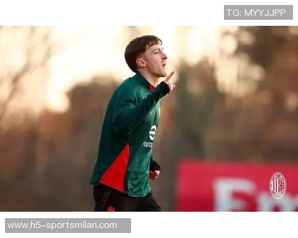 比利时国家队消息萨勒马科尔斯因肌肉拉伤退出集训 比利时国家队消息萨勒马科尔斯因肌肉拉伤退出集训